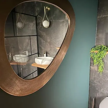 La Privatif Le Revella Feriehus Profondeville